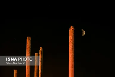 گزارش تصویری | ماه گرفتگی قرن - ایران
