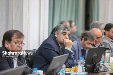 گزارش تصویری |  نشست صمیمی وزیر فرهنگ و ارشاد اسلامی با اصحاب فرهنگ و هنر خراسان رضوی