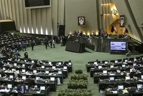 با تصویب طرح رتبه بندی؛ کمترین حقوق دریافتی معلمان به ۸ میلیون تومان رسید