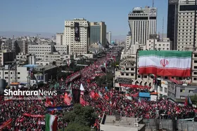 فرماندار مشهد: زائران مراسم تشییع رهبر شهید در مشهد ماندگار شدند