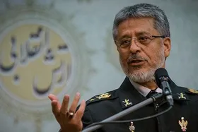 &nbsp;دریادار سیاری: سامانه ایرانی باور ۳۷۳ با اس ۴۰۰ روس&zwnj;ها برابری می&zwnj;کند