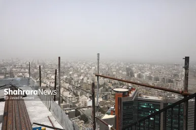 تصاویری از آلوده‌ترین صبح مشهد در قرن جدید (۱۵ مرداد ۱۴۰۲)