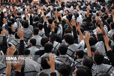 مراسم عزاداری دانشجویان به‌مناسبت اربعین حسینی علیه‌السلام در حضور رهبر انقلاب