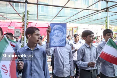 گزارش تصویری | آیین نواخته شدن زنگ نماز اول مهر
