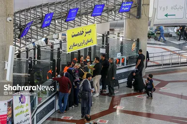 پایانه مسافربری مشهد در روز شهادت امام رضا (ع)