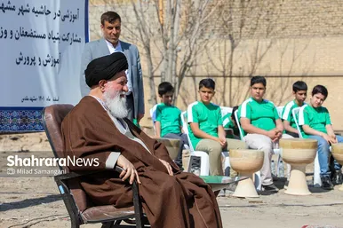 مراسم کلنگ‌زنی احداث ۱۰۵ کلاس آموزشی در حاشیه شهر