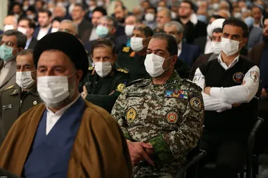 عکس | دیدار جمعی از مسئولان نظام و سفیران کشورهای اسلامی با مقام معظم رهبری