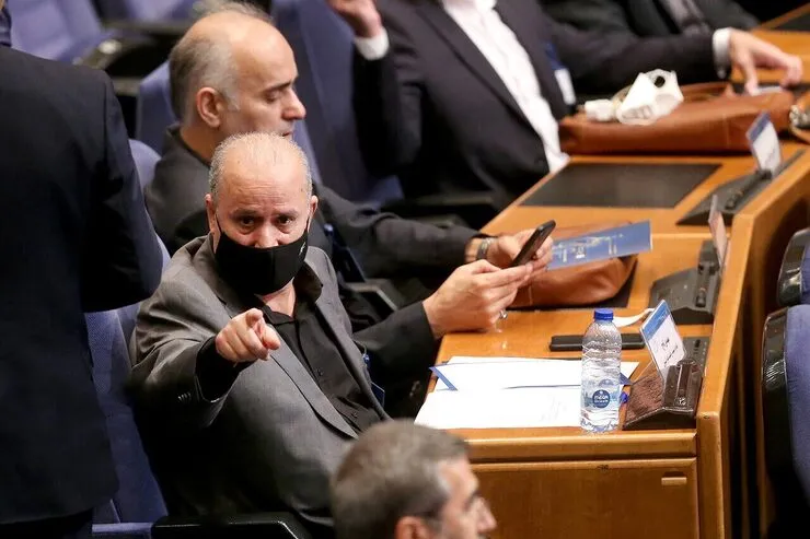 نتیجه انتخابات جنجالی فدراسیون فوتبال مشخص شد: بازگشت مهدی تاج