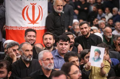 گزارش تصویری | مراسم بزرگداشت شهدای جنگ تحمیلی اخیر با حضور رهبر انقلاب اسلامی