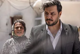 حال و هوای پشت صحنه فصل سوم سریال &laquo;زخم کاری&raquo; در یک قاب + عکس