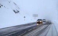 ویدئو| بارش برف در جاده چالوس
