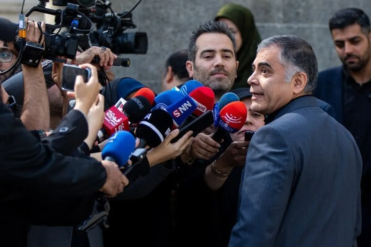 وزیر نفت: بخشی از بدهی‌های بابک زنجانی تسویه شده؛ بخش دیگر در حال تصفیه است + فیلم
