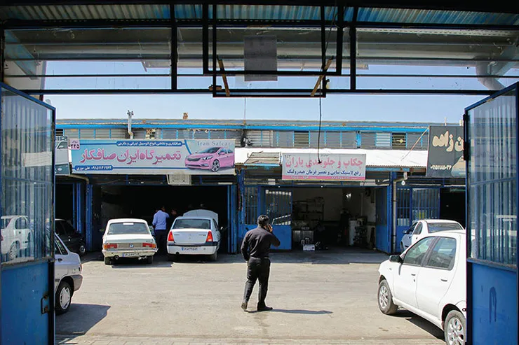 تعمیرکاران «خین عرب» نگران روز‌های سرد