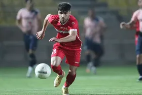 پرسپولیس مهاجمش را از لیست خارج نمی کند