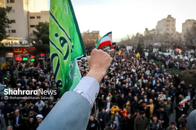 تشییع دو تن از شهدای حمله تروریستی کرمان در مشهد