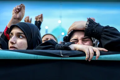 استقبال و تشییع پیکر رئیس‌جمهور و شهدای خدمت در مشهد - 4