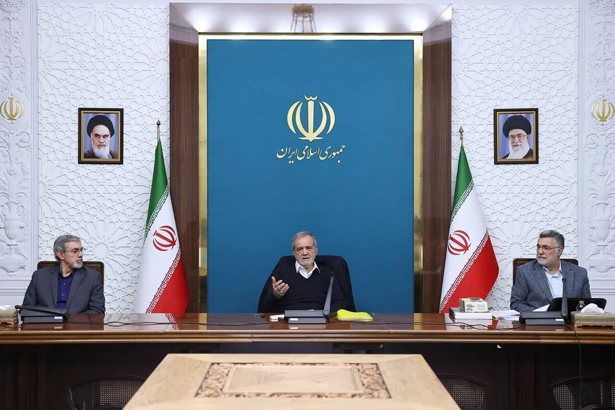 رفع نگرانی‌های مردم درخصوص دسترسی به دارو و تجهیزات پزشکی، باجدیت در دستورکار دولت است