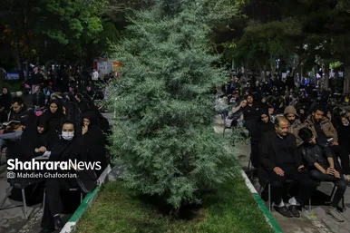 مراسم احیای شب ۲۱ ماه رمضان در بهشت رضا(ع)