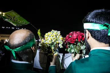 گلباران حرم مطهر رضوی در شب میلاد جوادالائمه (ع)