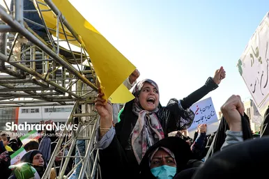 اجتماع بزرگ خانوادگی مدافعان حریم خانواده در مشهد