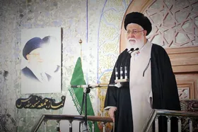 امام جمعه مشهد: مشکلات ما جز با کار جهادی و انقلابی حل نمی&zwnj;شود