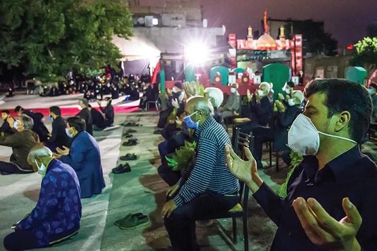 مشهد سوگوار حسین (ع)