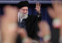 پادکست| رهبر شهید: راهکار توجه به فرزندآوری در جامعه، فرهنگ‌سازی است