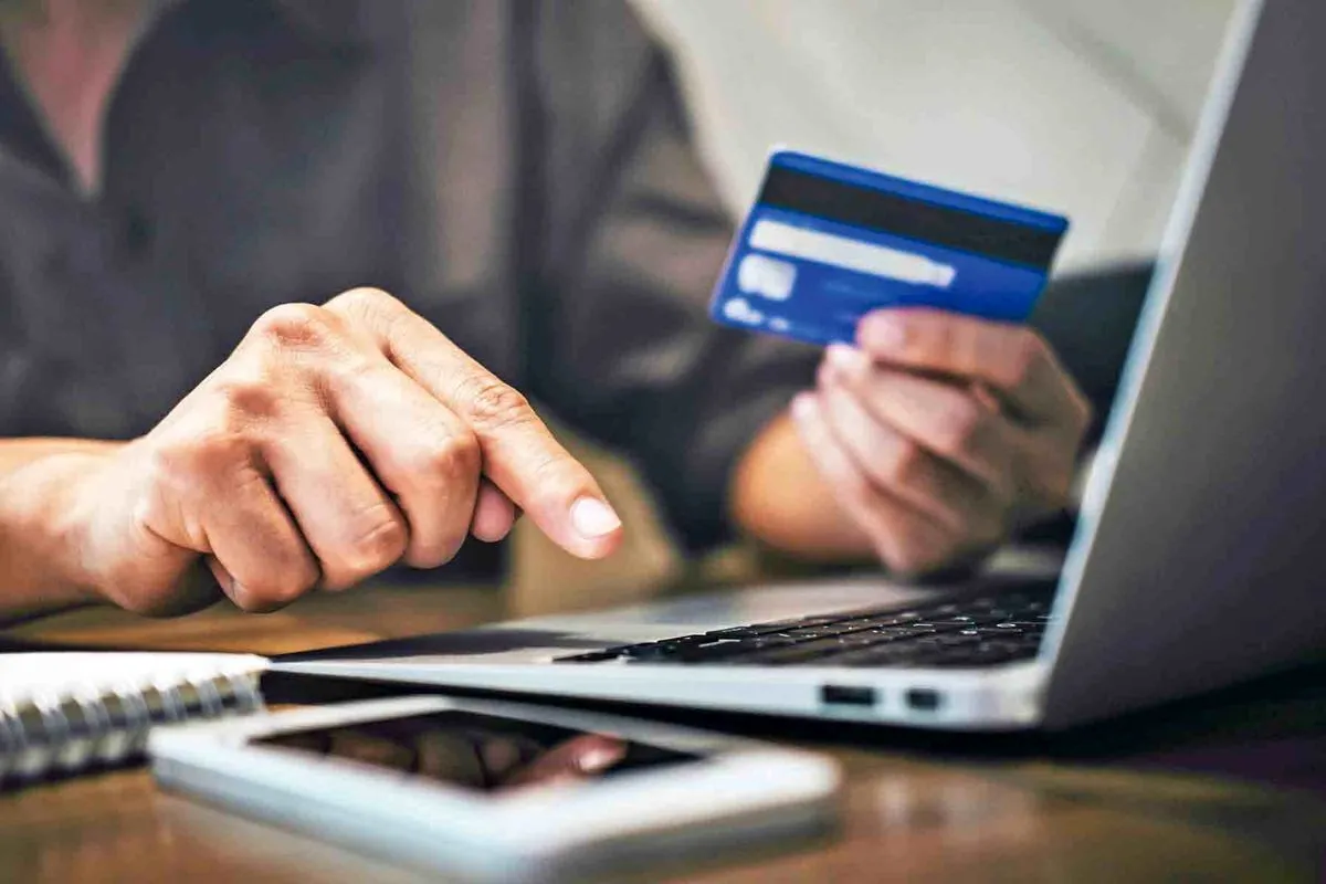 ۱۳ میلیارد ریال خرید کالا با رسیدساز جعلی در پایتخت (۲۵ دی ۱۴۰۲)