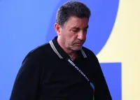 سرنوشت قلعه‌نویی روی میز فدراسیون؛ پایان همکاری یا تمدید قرارداد؟