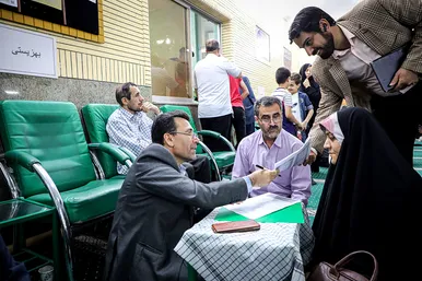 دیدار مردمی فرماندار و مدیران ۱۵ دستگاه اجرایی با اهالی منطقه ۹ مشهد