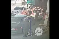 ویدئو | لحظه آتش گرفتن راننده خانم در پمپ بنزین بابل!