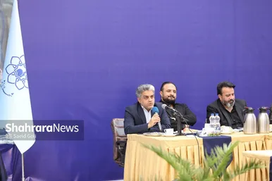 نشست خبری شهردار مشهد مقدس با اصحاب رسانه