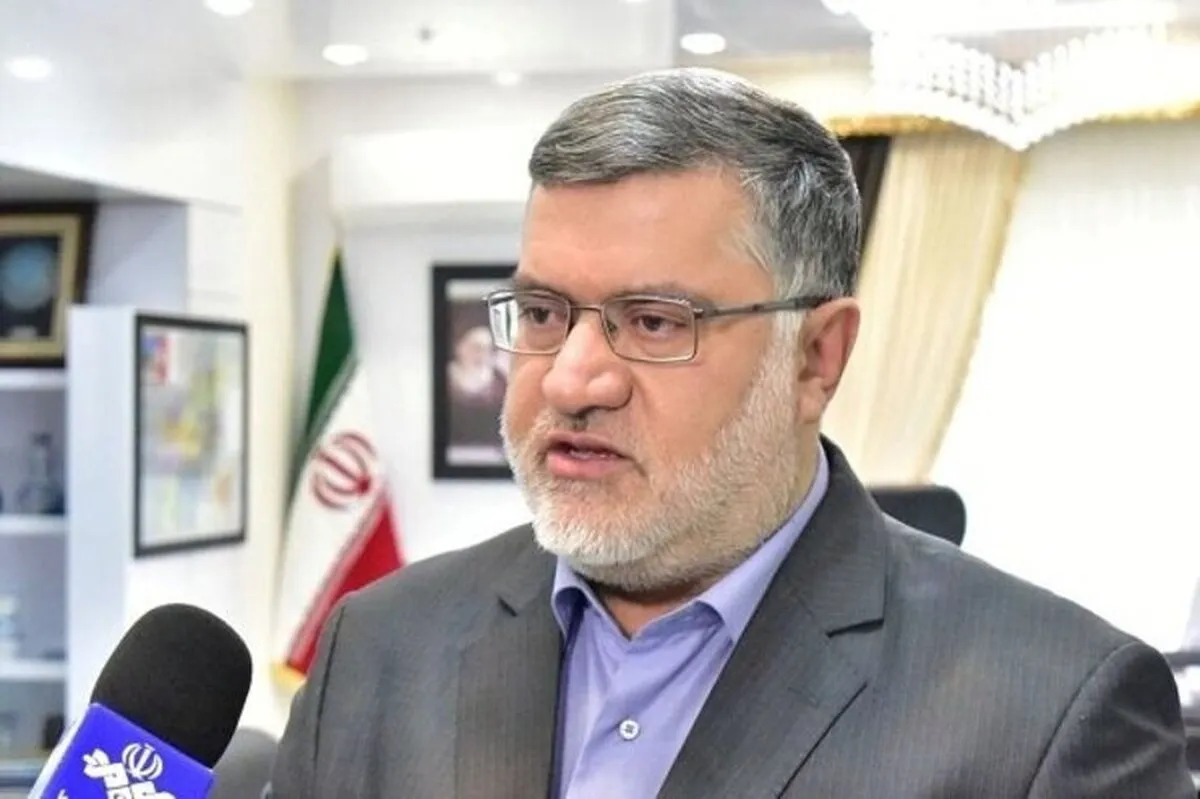 استاندار تهران خبر داد: تعرض بامداد سه شنبه صهیونیست‌ها به ۱۲ نقطه در تهران | افزایش خروج اتباع غیر مجاز در استان تهران (۳ تیر ۱۴۰۴)