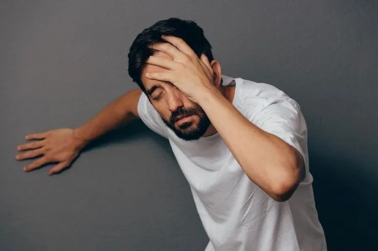 سرگیجه از عوارض عفونت گوش داخلی است