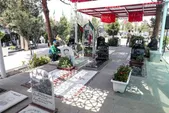 ساماندهی حجله‌های ۳۳ هزار شهید گلزار شهدای بهشت زهرا(س) با مشارکت داوطلبان مردمی