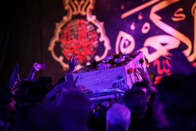 مراسم احیاء شب ۲۱ ماه رمضان و وداع با پیکر شهید گمنام در شهرک شهید رجایی