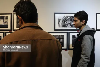 گزارش تصویری | نمایشگاه گروهی عکاسی خیابانی در نگارخانه اشراق مشهد