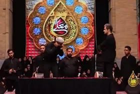 ویدئو| حس و حال عاشورا در حسینیه معلی محرم ۱۴۰۵