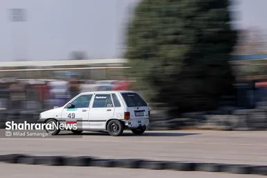 گزارش تصویری | مسابقات اتومبیل‌رانی «درگ» به میزبانی پیست مجموعه ورزشی ثامن الائمه (ع) مشهد