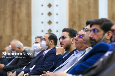 نشست صمیمی شهردار مشهد با جامعه قرآنی