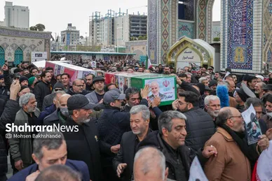 گزارش تصویری | مراسم تشییع پیکر ۸ شهید اقتدار ایران اسلامی در مشهد (۱۳ اسفند ۱۴۰۴)