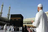 نماینده ولی‌فقیه در امور حج و زیارت: در حال رایزنی برای افزایش اعزام زائران به حج هستیم