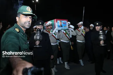 عکس‌های استقبال از پیکر شهید امیر عبداللهیان در مشهد (۳ خرداد ۱۴۰۳)