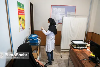 واکسیناسیون اتباع و مهاجرین خارجی در مشهد‎