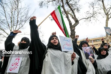 گزارش تصویری | پیاده‌روی ماتم‌زدگان شهادت قائد انقلاب در مشهد (۱۰ اسفند ۱۴۰۴)
