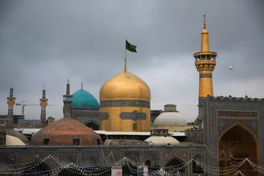 اقامه نماز عید فطر در حرم مطهر رضوی‎