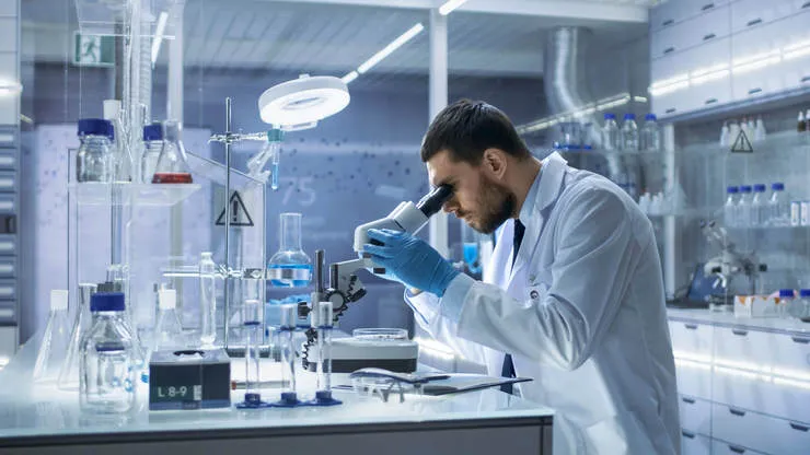 آغاز فعالیت آزمایشگاه‌های فعال در مناطق زیر پوشش دانشگاه علوم پزشکی مشهد
