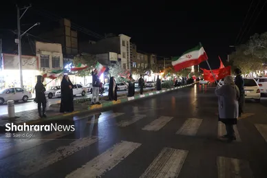 گزارش تصویری | برگزاری رزمایش مردمی تونل پرچم و زنجیره انسانی ۶ کیلومتری در مشهد