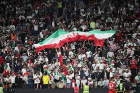 سیلی فیفا به پهلوی در جام جهانی | ورود پرچم شیر و خورشید، ممنوع!