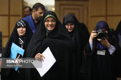 عکس‌هایی از سومین روز ثبت‌نام کاندیداهای چهاردهمین دوره انتخابات ریاست‌جمهوری ۱۴۰۳